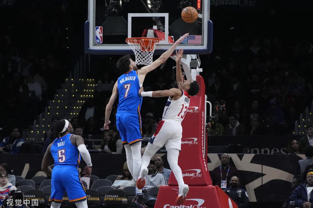 更是球技巅 更是球技巅